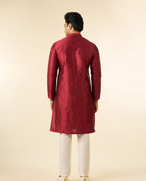 Diwas Men Elegant Maroon Kurta
