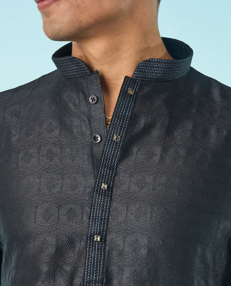 Diwas Men Majestic Black Kurta