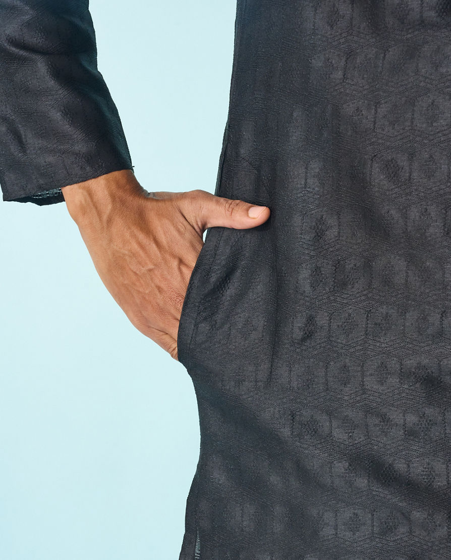 Diwas Men Majestic Black Kurta