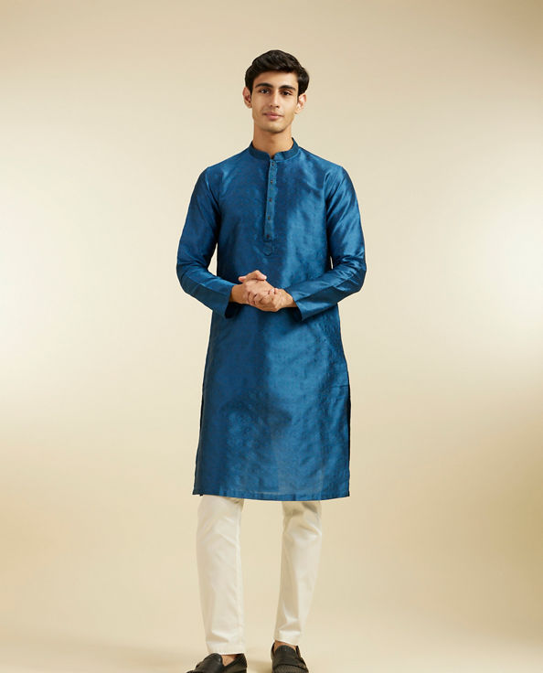 alt message - Diwas Men Teal Blue Star Self Patterned Kurta image number 2