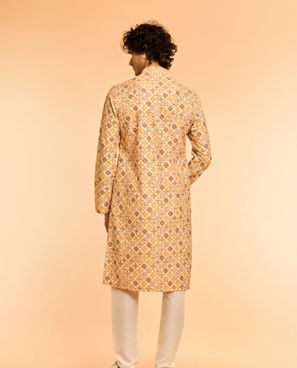 Diwas Men Yellow Diwaas Special Kurta