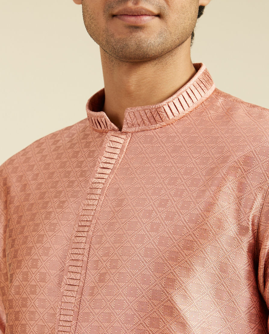 Diwas Men Peach Blossom Lattice Patterned Kurta