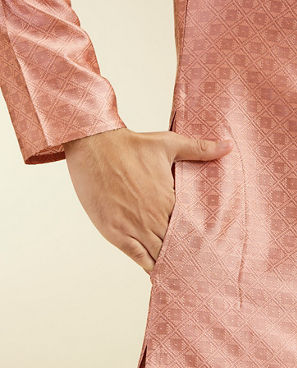 Diwas Men Peach Blossom Lattice Patterned Kurta
