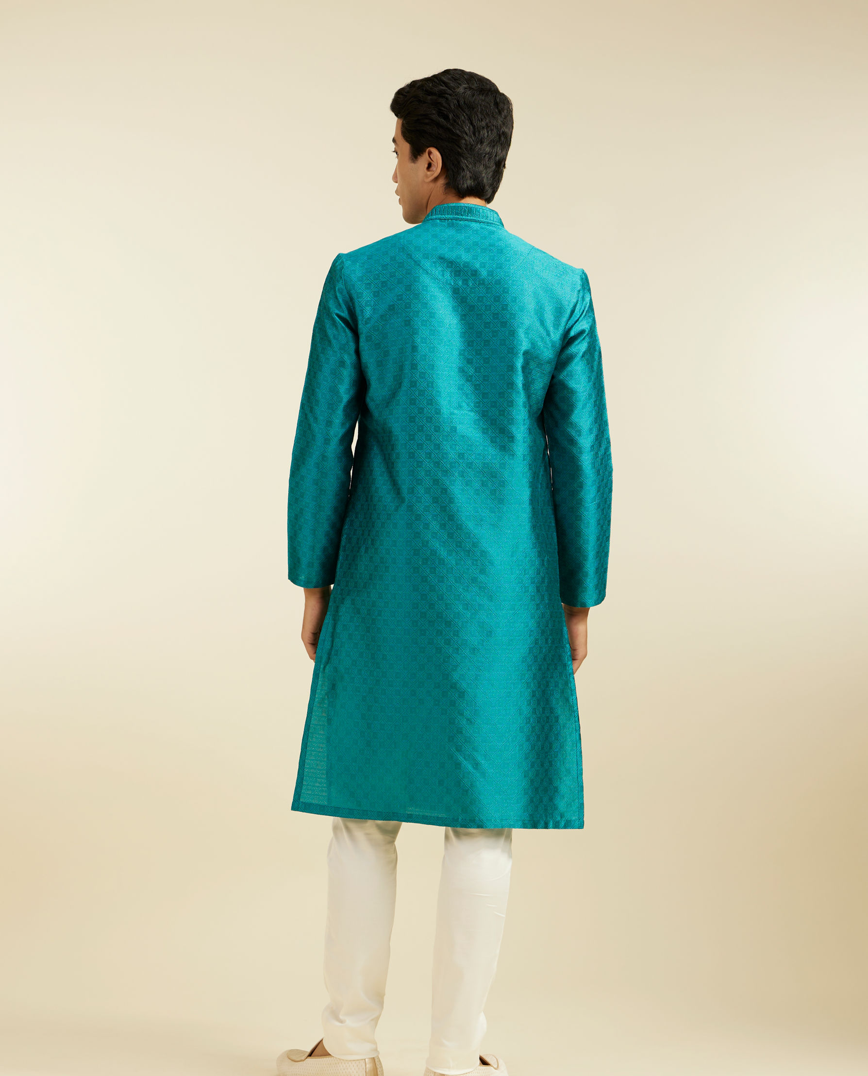 alt message - Diwas Men Teal Green Lattice Patterned Kurta image number 4