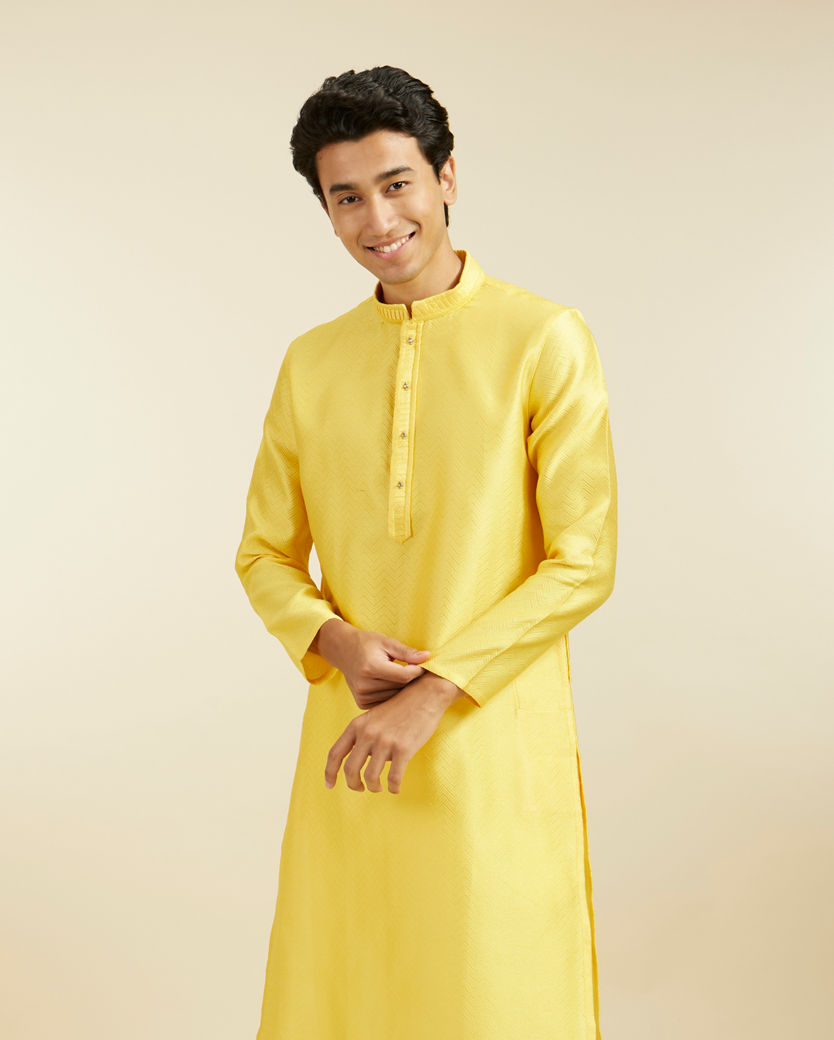 alt message - Diwas Men Buttercup Yellow Chevron Patterned Kurta image number 0