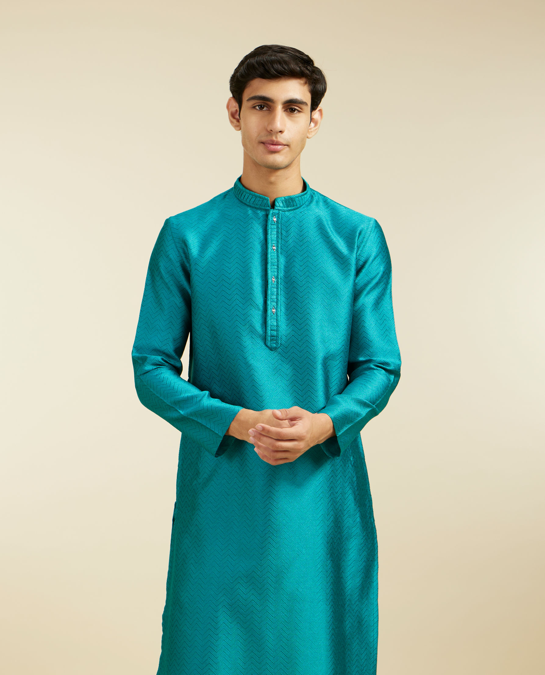 alt message - Diwas Men Teal Green Chevron Patterned Kurta image number 0