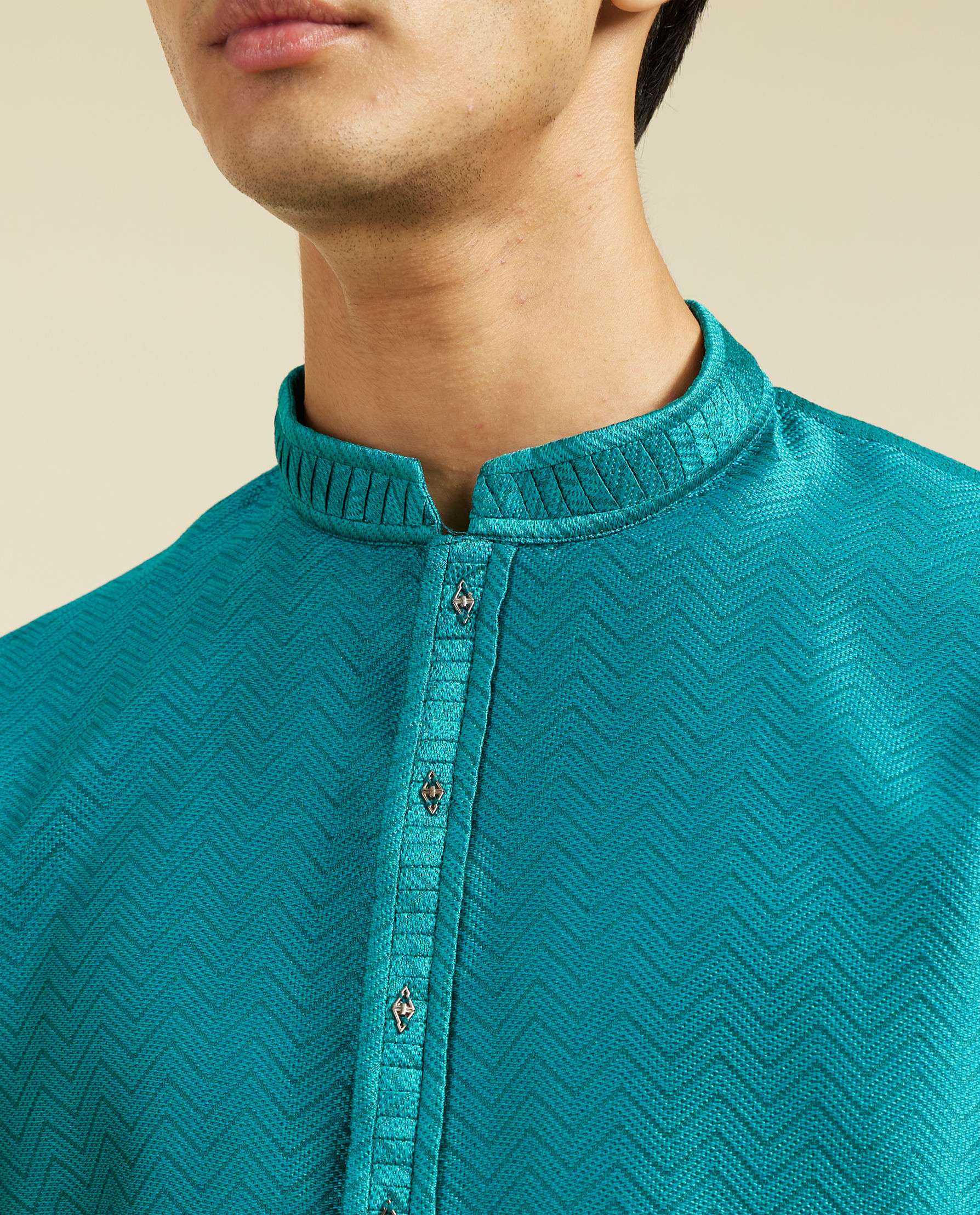 alt message - Diwas Men Teal Green Chevron Patterned Kurta image number 1