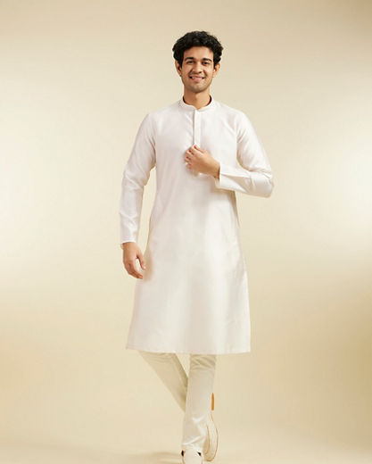 Diwas Men Cream White Lattice Patterned Kurta with Sequin Work