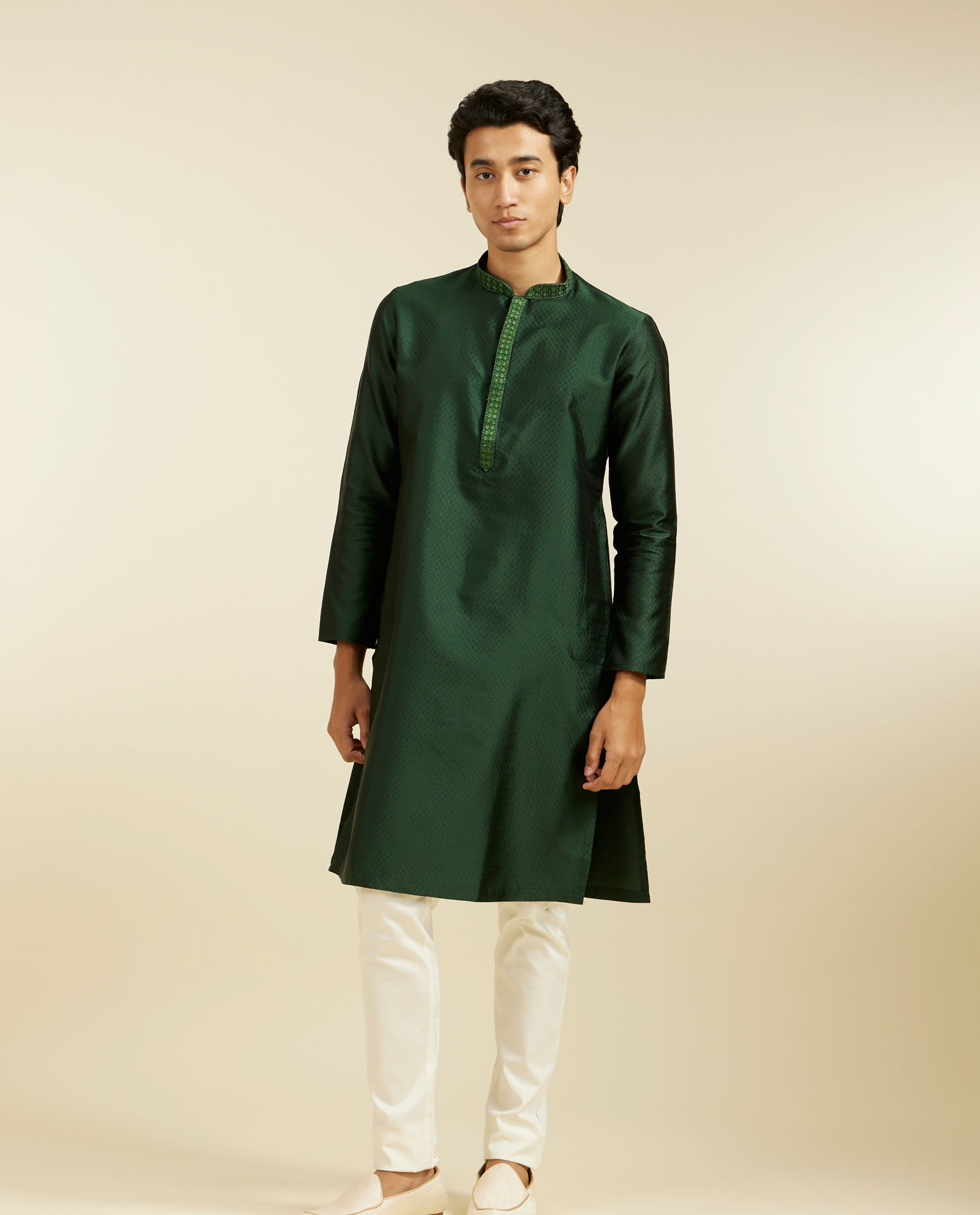 Diwas Men Bottle Green Lattice Patterned Kurta with Embroidered Neckline