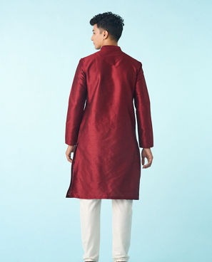Diwas Men Maroon Art Silk Fancy Kurta