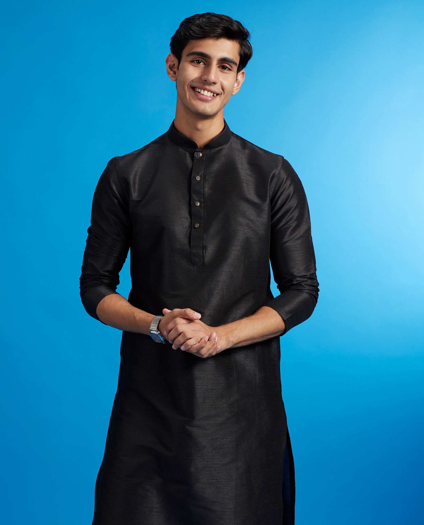 alt message - Diwas Men Midnight Black Plain Classic Kurta image number 0