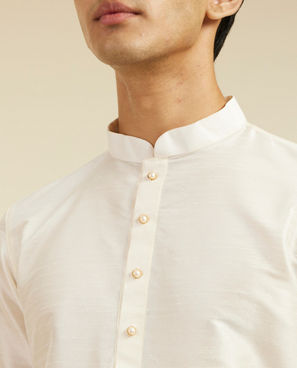 Diwas Men Warm White Plain Classic Kurta
