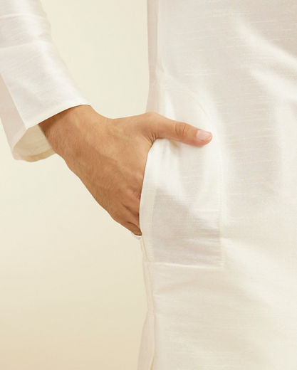 Diwas Men Warm White Plain Classic Kurta