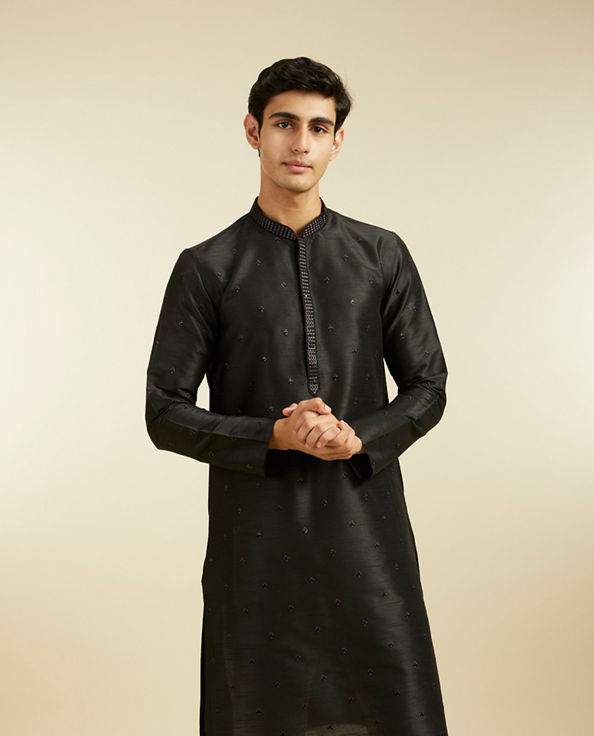 alt message - Diwas Men Midnight Black Buta Kurta with Sequin Work image number 0