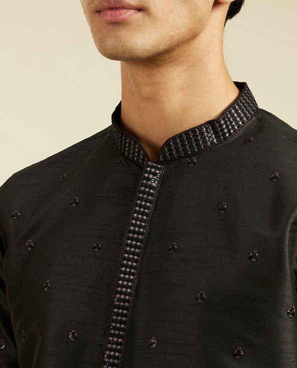 Diwas Men Midnight Black Buta Embroidered Kurta with Sequin Work