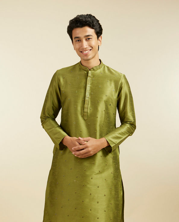 alt message - Diwas Men Olive Green Buta Kurta with Sequin Work image number 0