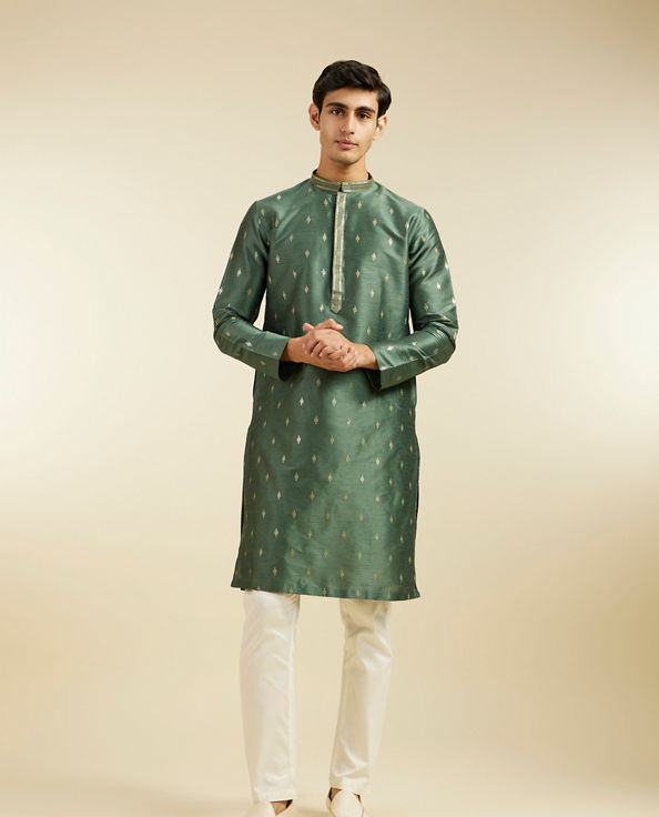 alt message - Diwas Men Bottle Green Buta Kurta with Sequinned Neckline image number 2