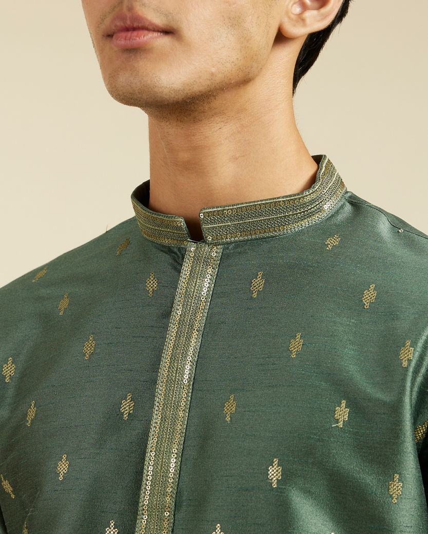 alt message - Diwas Men Bottle Green Buta Kurta with Sequinned Neckline image number 1