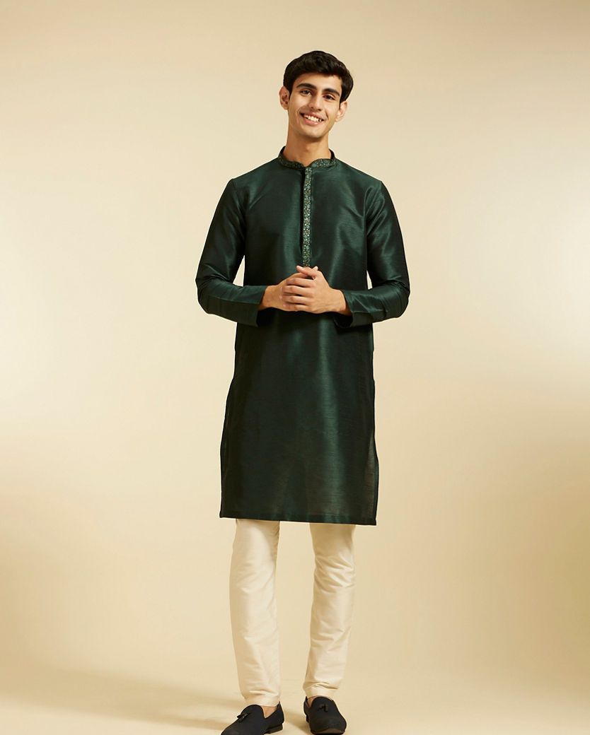 Diwas Men Bottle Green Plain Kurta with Embroidered Neckline