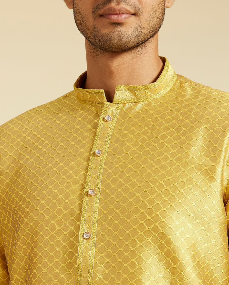 Diwas Men Mehndi Green Self Striped & Jaal Patterned Kurta