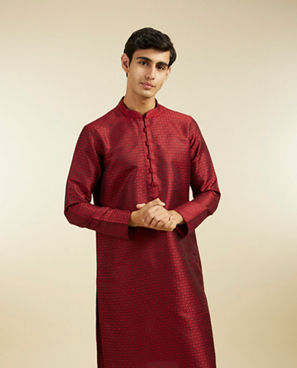 Diwas Men Maroon Red Lattice Patterned Kurta
