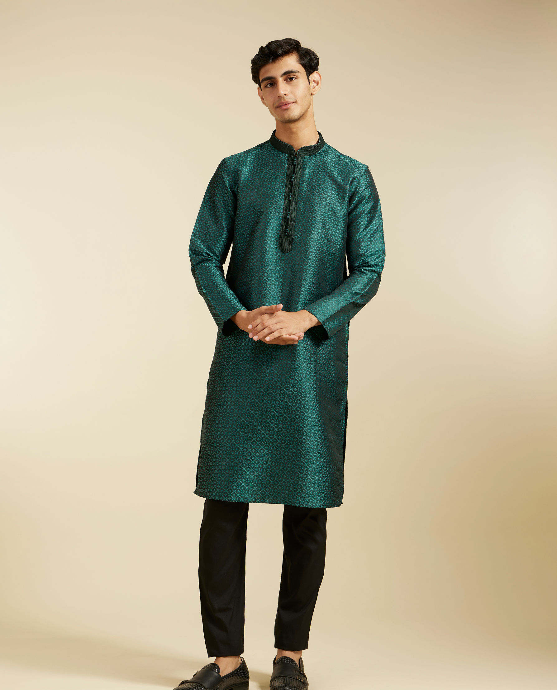 Diwas Men Bottle Green Lattice Patterned Kurta