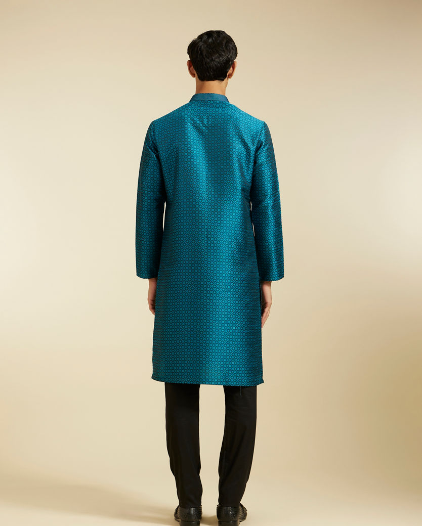 alt message - Diwas Men Teal Blue Lattice Patterned Kurta image number 4