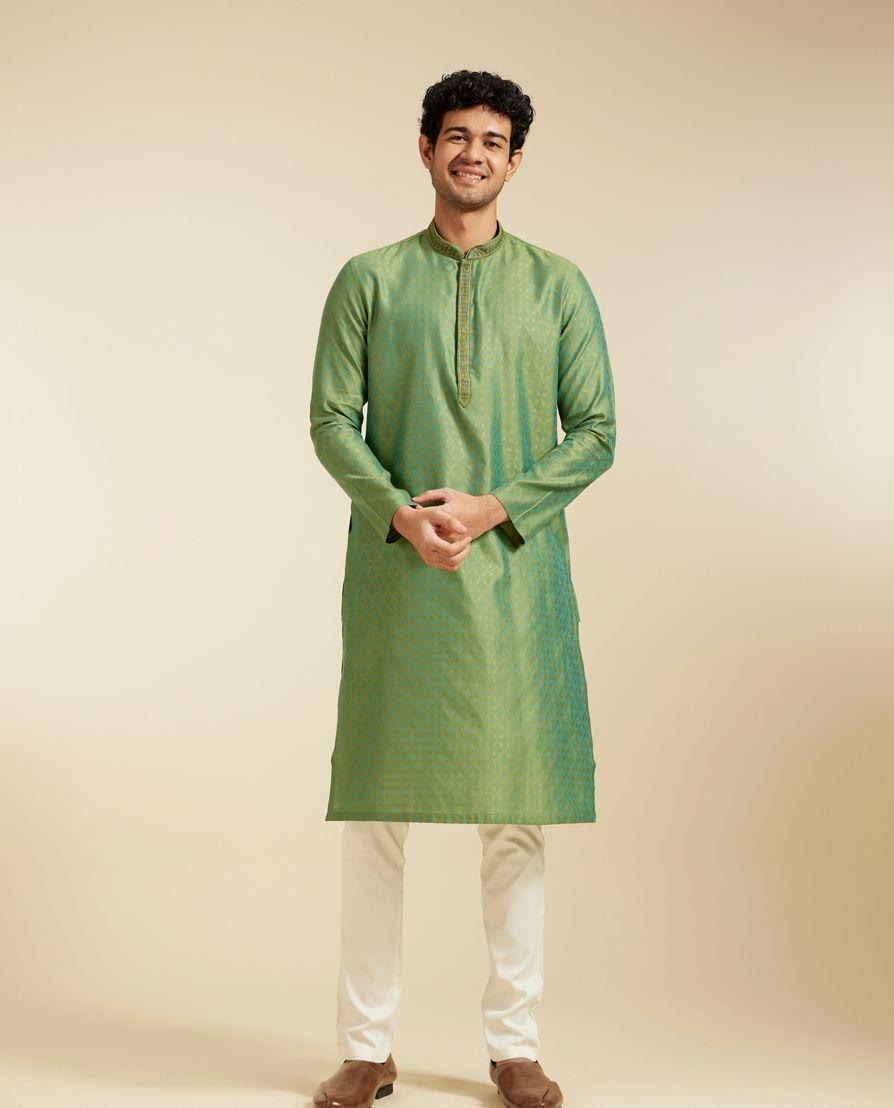 Diwas Men Forest Green Grid Patterned Kurta with Embroidered Neckline