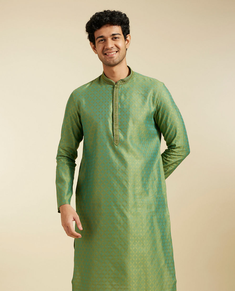 Diwas Men Forest Green Grid Patterned Kurta with Embroidered Neckline