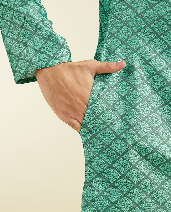 Diwas Men Soft Green Jaal Patterned Kurta