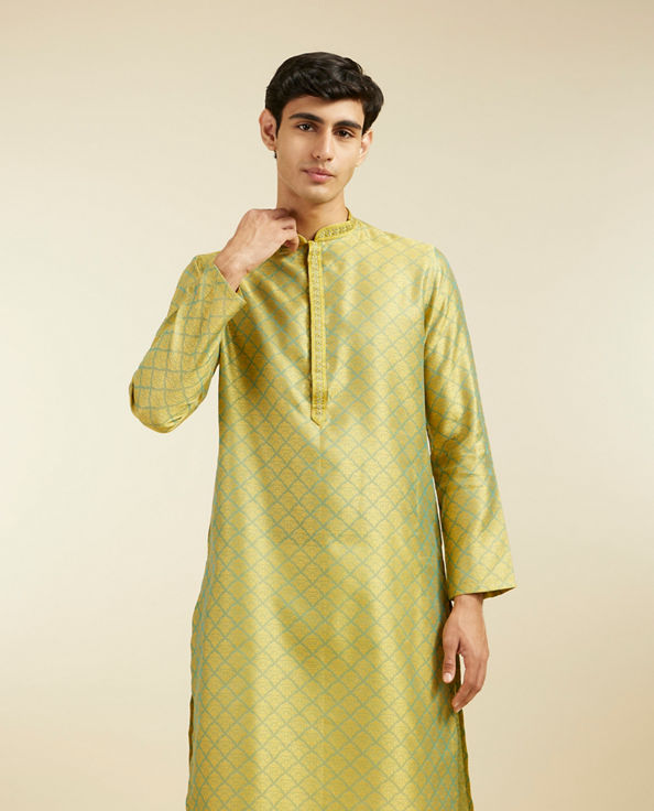 Diwas Men Mehndi Green Jaal Patterned Kurta