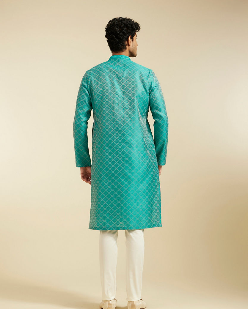 alt message - Diwas Men Turquoise Blue Jaal Patterned Kurta image number 4