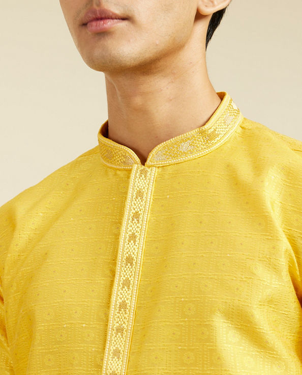 Diwas Men Sunshine Yellow Jaal Patterned Kurta with Rhinestones