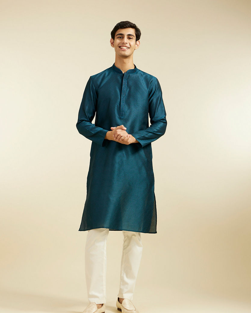Diwas Men Teal Blue Grid Patterned Kurta with Embroidered Neckline