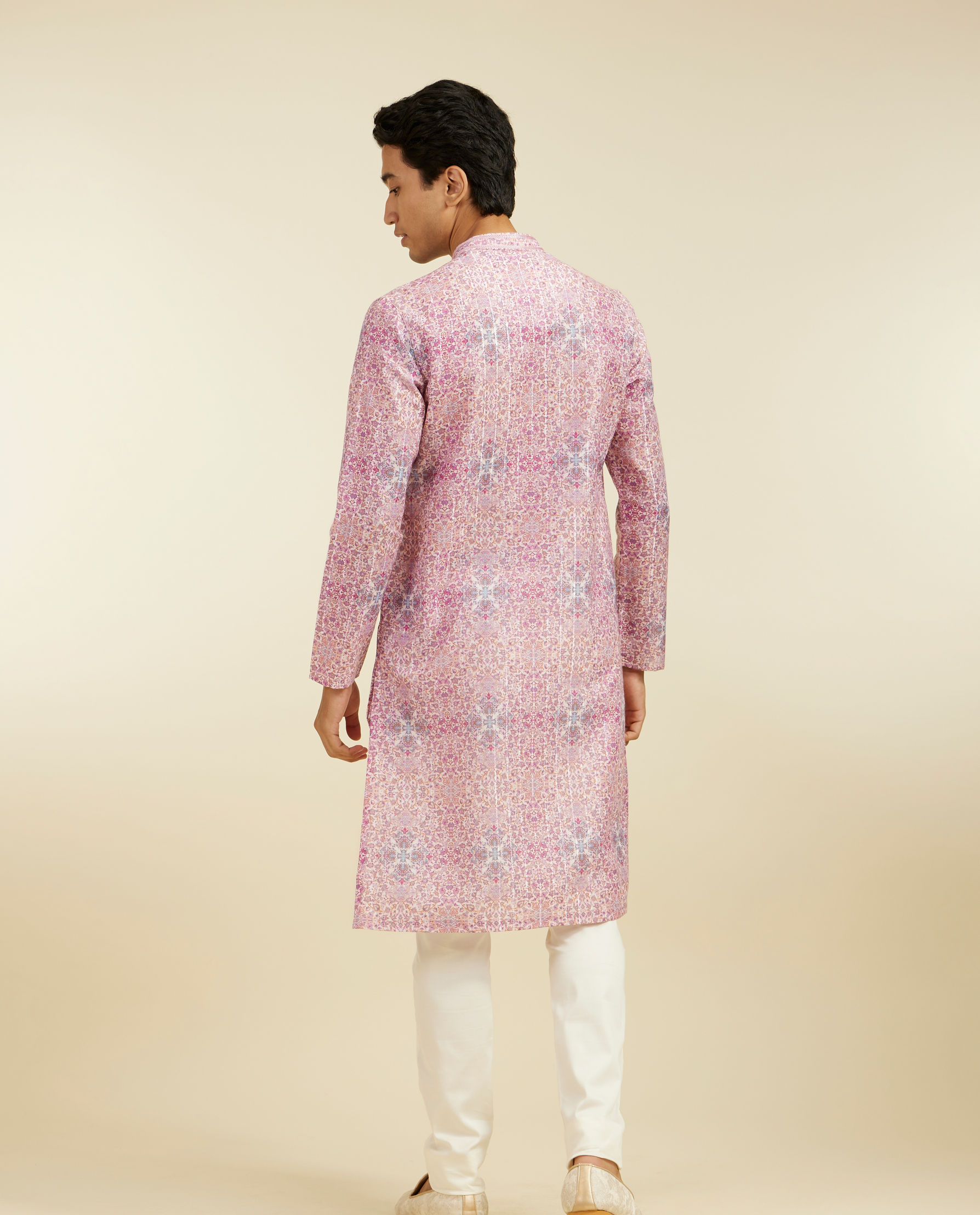 alt message - Diwas Men Candy Floss Pink Imperial Jaal Printed Kurta image number 4