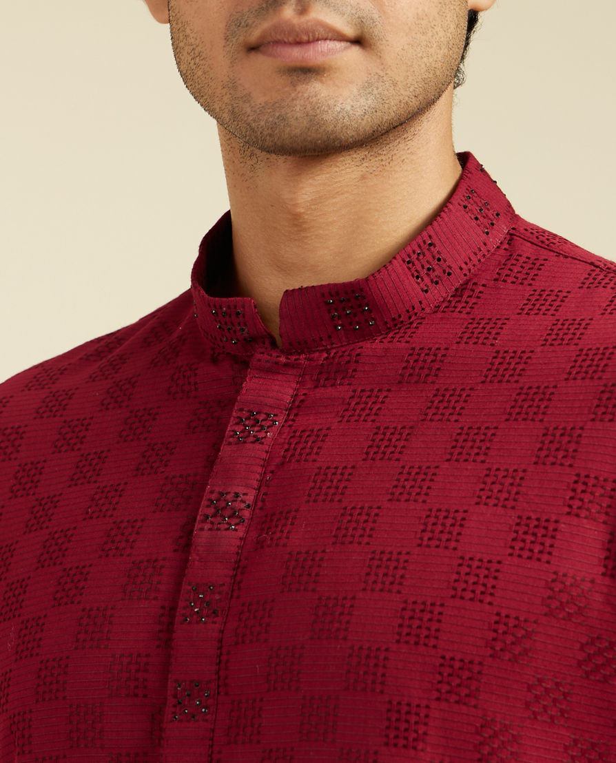 Diwas Men Maroon Red Grid Patterned Kurta with Embroidered Placket
