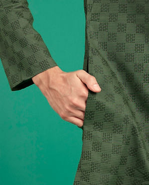 Diwas Men Emerald Green Cotton Kurta