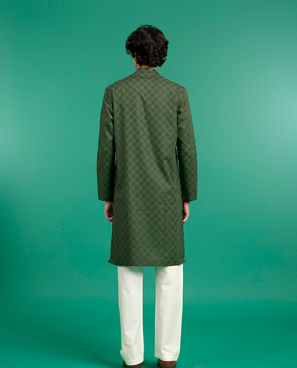 Diwas Men Emerald Green Cotton Kurta