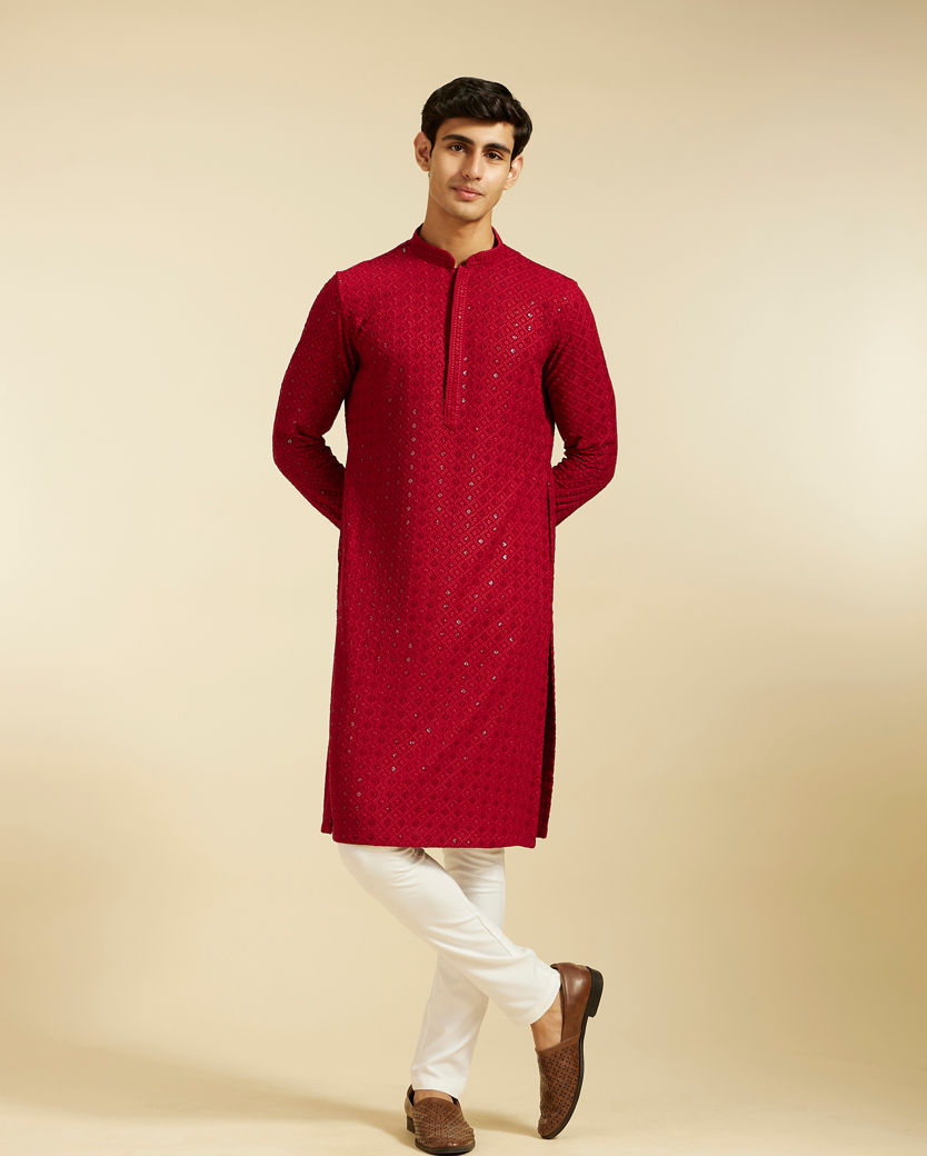 alt message - Diwas Men Maroon Red Chikankari Kurta with Sequin image number 2