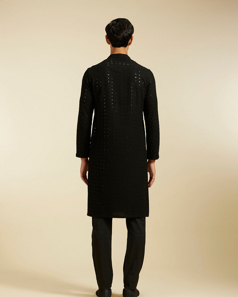 alt message - Diwas Men Midnight Black Chikankari Kurta with Sequin image number 4