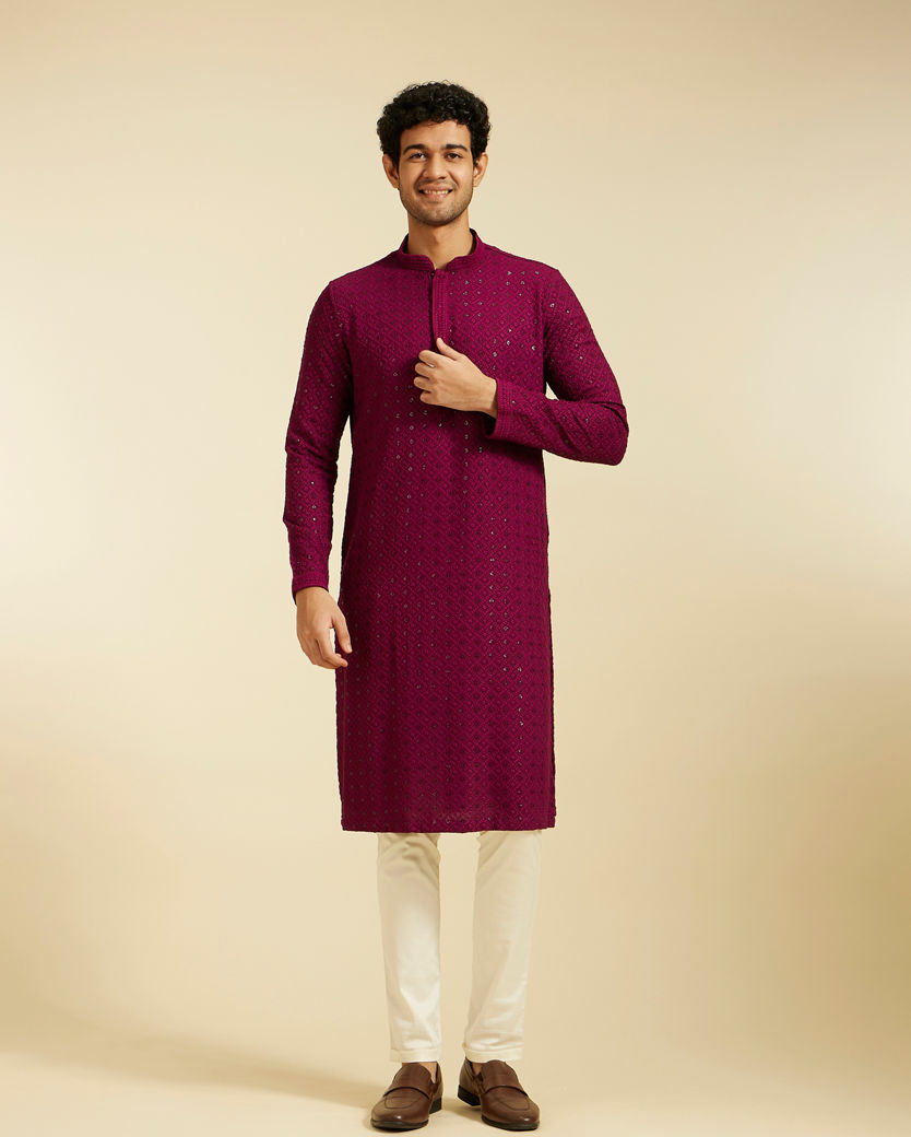 alt message - Diwas Men Wine Red Chikankari Kurta with Sequin image number 2