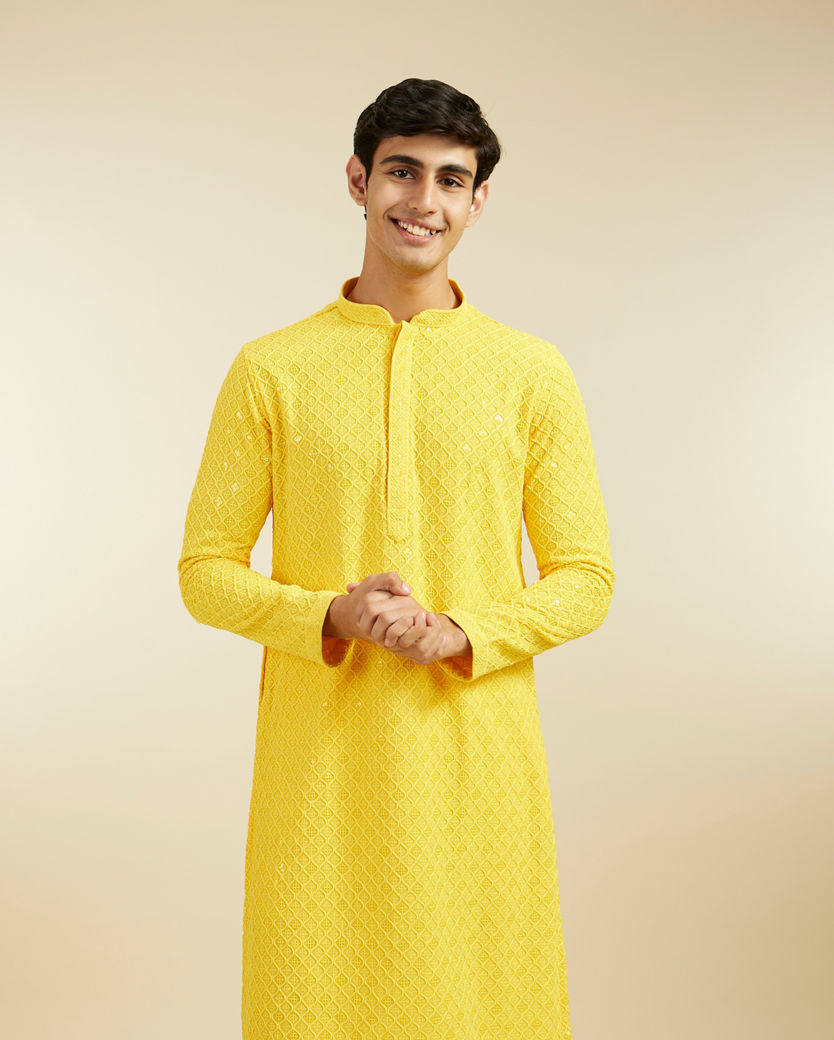 alt message - Diwas Men Sunshine Yellow Chikankari Kurta With Sequins image number 0