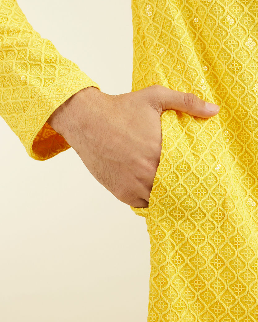 alt message - Diwas Men Sunshine Yellow Chikankari Kurta With Sequins image number 3