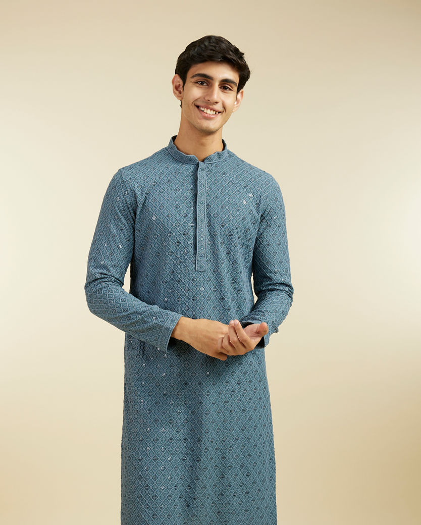 alt message - Diwas Men Oxford Blue Chikankari Kurta With Sequins image number 0