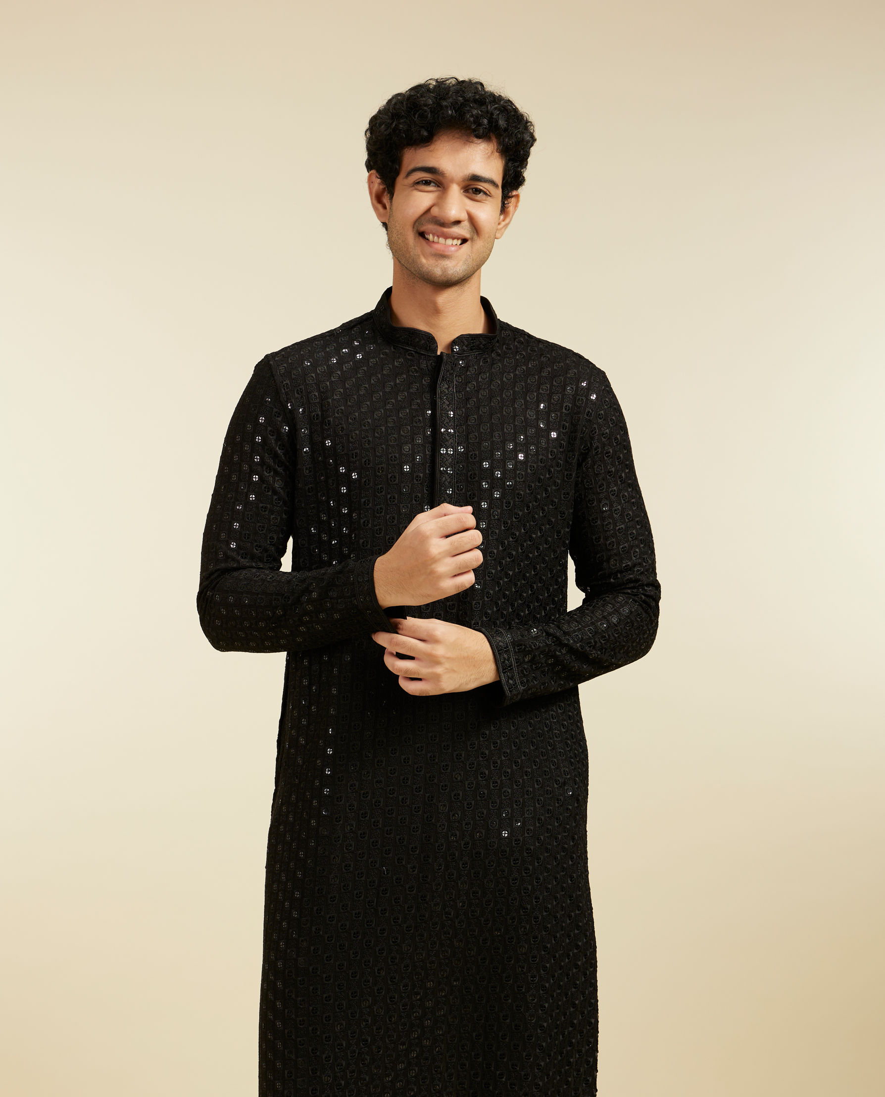 alt message - Diwas Men Ebony Black Chikankari Sequinned Kurta image number 0