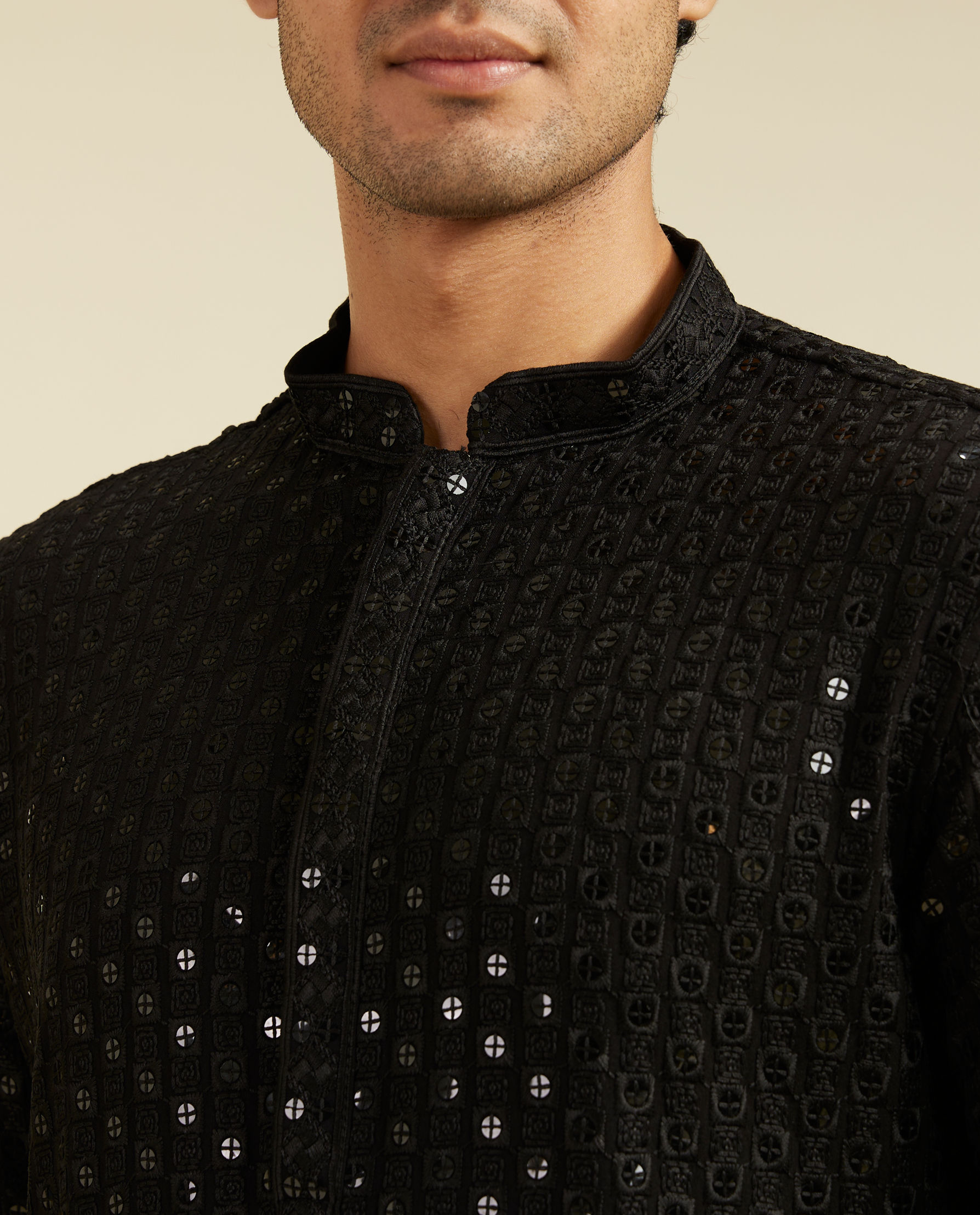 alt message - Diwas Men Ebony Black Chikankari Sequinned Kurta image number 1