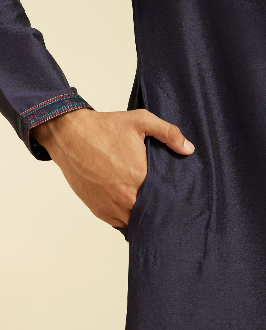 Diwas Men Navy Blue Plain Kurta with Embroidered Placket