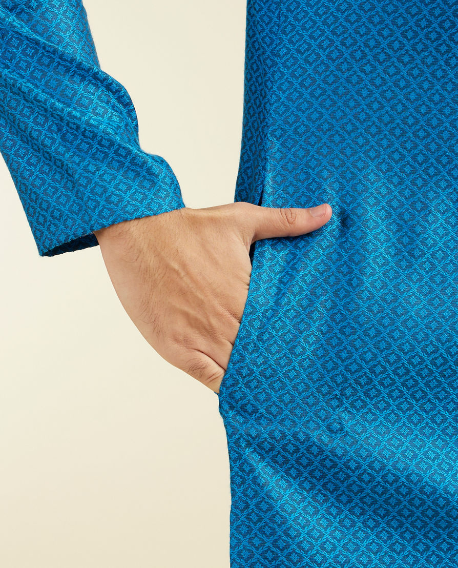 Diwas Men Lapis Blue Lattice Patterned Kurta