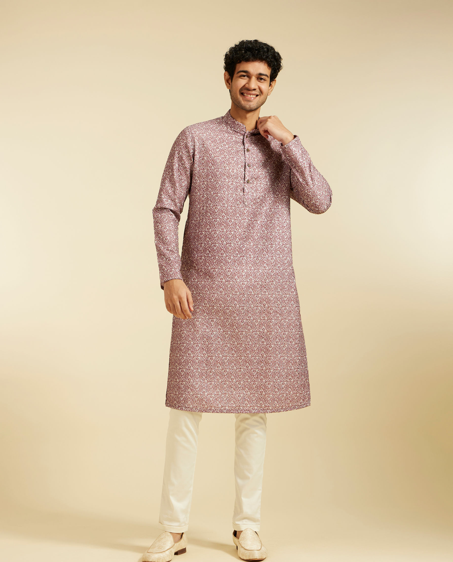 alt message - Diwas Men Dusty Pink Diamond Printed Kurta image number 2