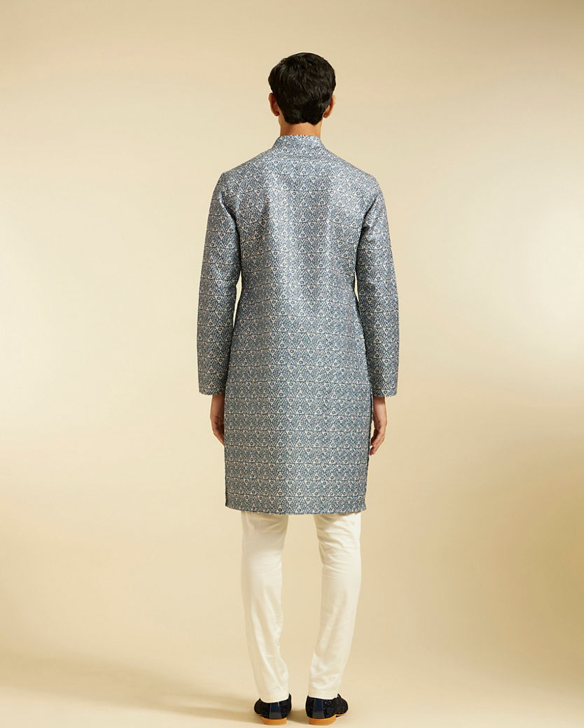 alt message - Diwas Men Oxford Blue Diamond Printed Kurta image number 4